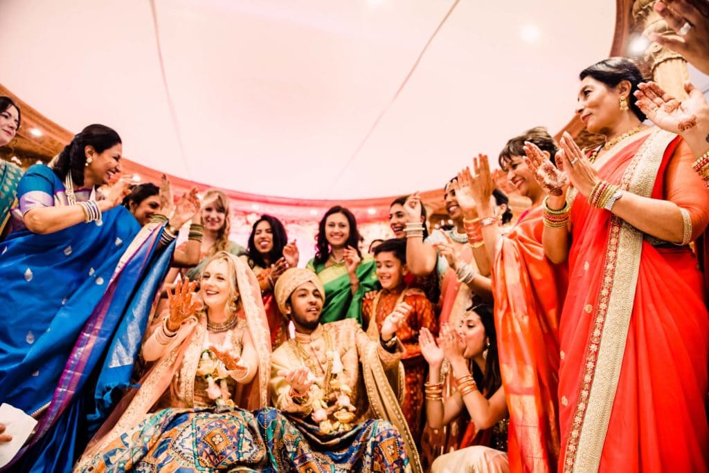 ring ceremony with guest and couples