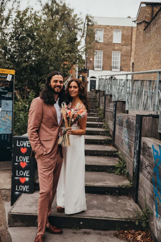 regents-canal-quirky-wedding-roshni-photography-london-wedding-photographer