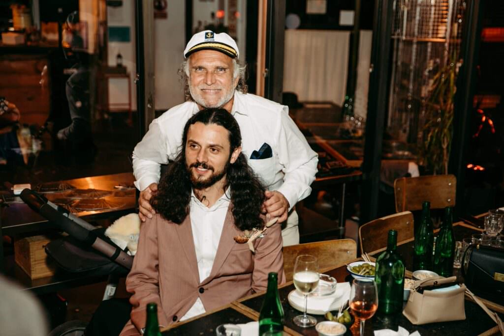 regents-canal-quirky-wedding-roshni-photography-london-wedding-photographer