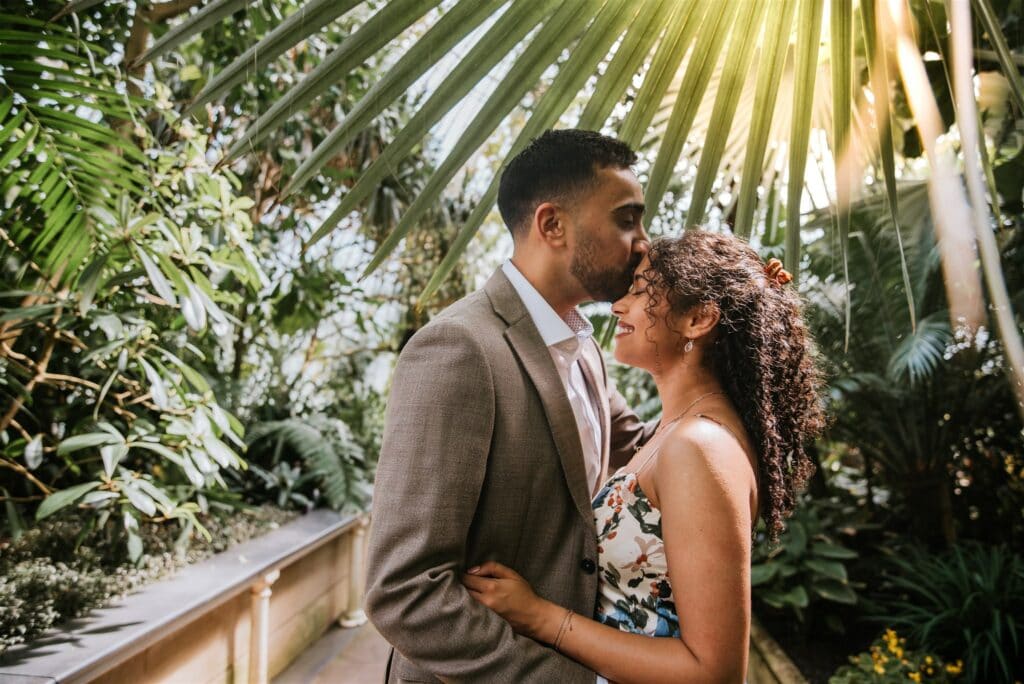 Kew Gardens wedding and engagement